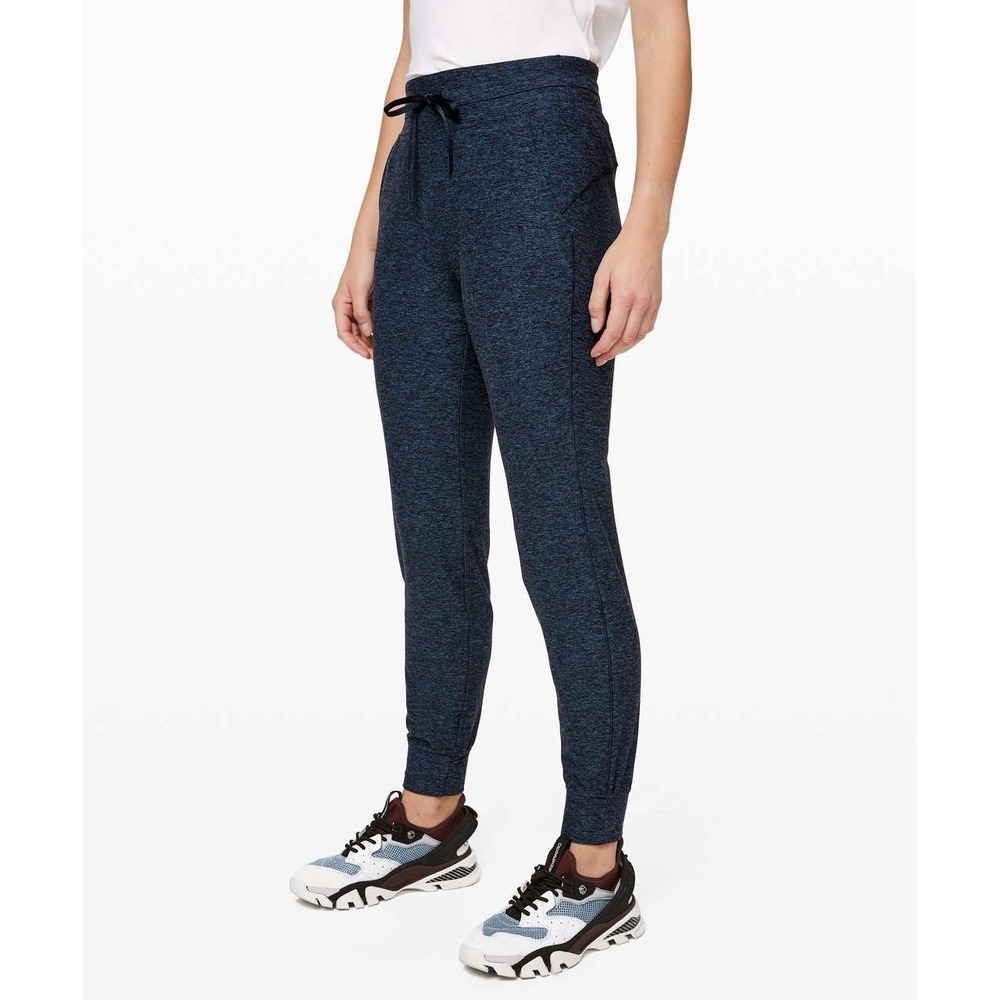 17‎ Lululemon Ready to Rulu Jogger 29"